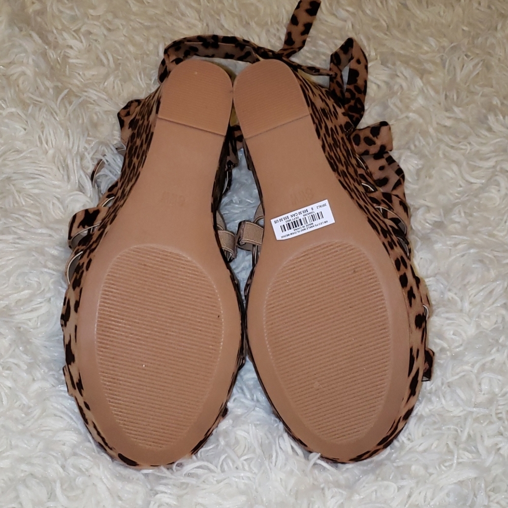Torrid Leopard Platform Wedge 8 WW Nwot - Picture 6 of 6